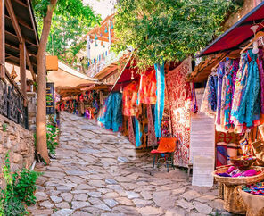 Gece Işıklarında Efes Antik Kenti  ve Şirince Gece TURU