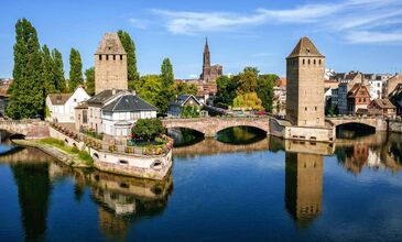 5* DELUXE AMADEUS RIVA İLE REN NEHRİNDE NOEL PAZARLARI (İzmir Hareketli)