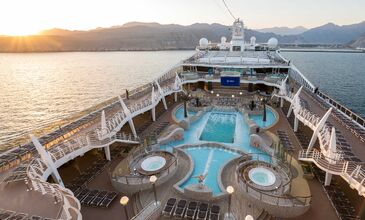 Büyüleyici Kuzey Işıkları ile Laponya Turları (Tüm Safariler Dahil)