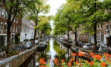 İzmir Çıkışlı Sömestr Özel Amsterdam-Rotterdam ve Şirin Kasabaları