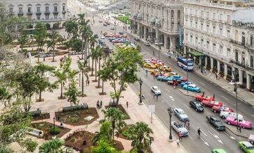 Karayiplerin Kalbine Yolculuk, Renkli Küba