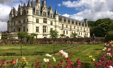 İzmir`den Direkt Sefer ile Paris - Normandiya - Loire Vadisi Şatolar Turu Rotası