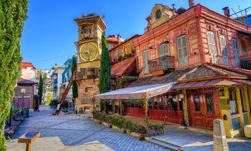 İzmir'den Vizesiz Uçakla Batum Tiflis Kars Turu