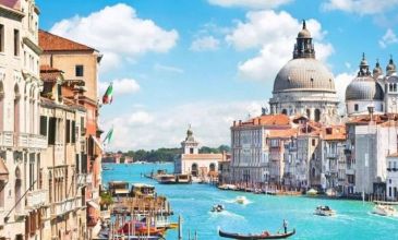 Uçaklı İtalya Turu (Nisan Ayı Özel - Roma Gidiş Roma Dönüş)